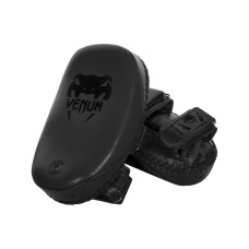 Маківари VENUM Light Kick Pad