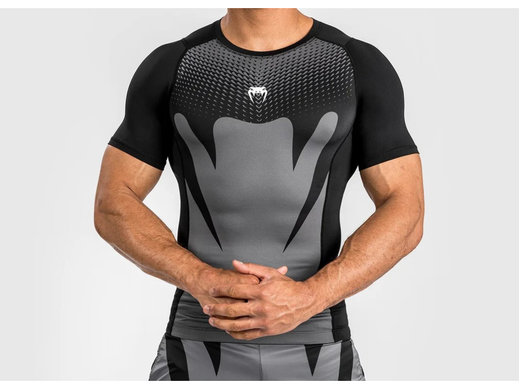 Рашгард VENUM Attack Men's Short Sleeve Rashguard