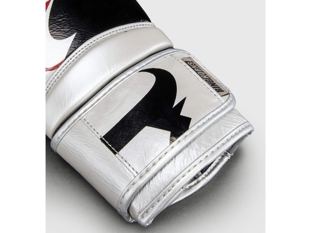 Рукавички тренувальні RINGHORNS Charger by Venum Boxing Gloves
