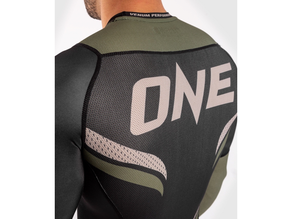 Рашгард VENUM One FC Impact Rashguard