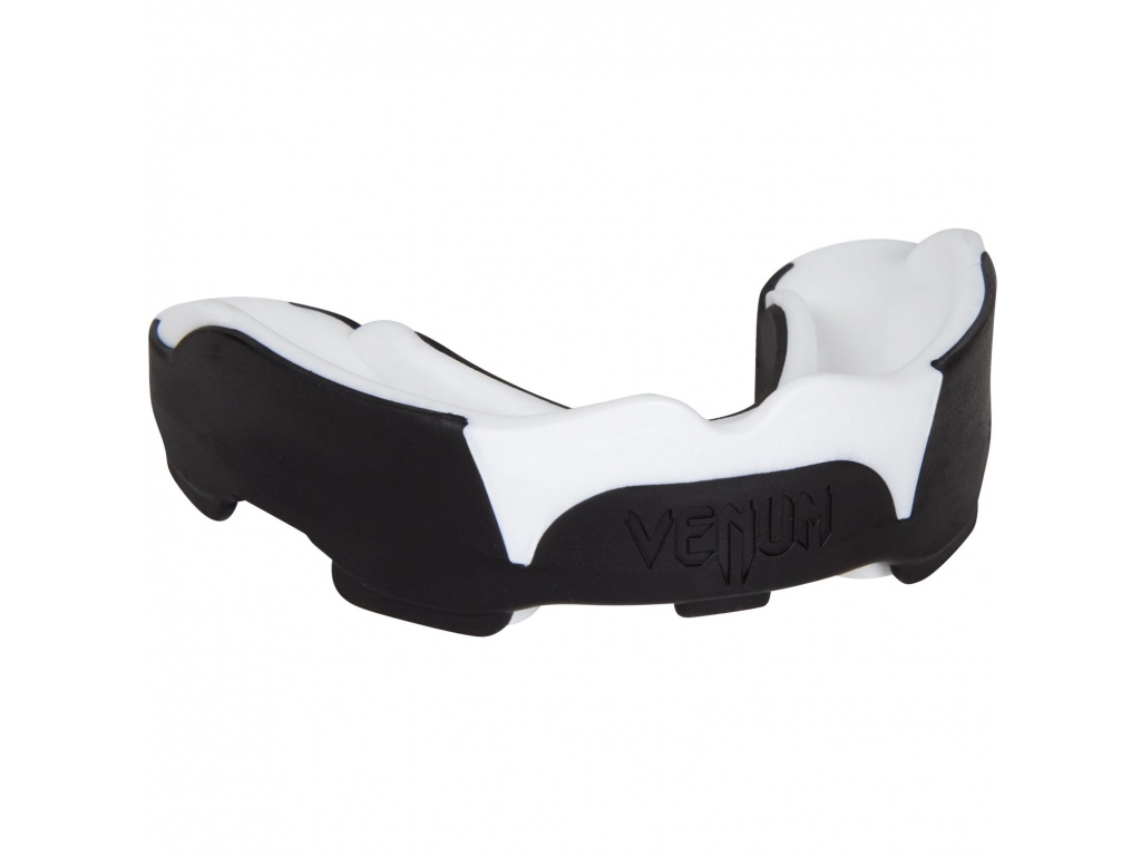 Капа VENUM Predator Mouthguard