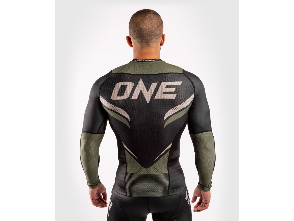 Рашгард VENUM One FC Impact Rashguard