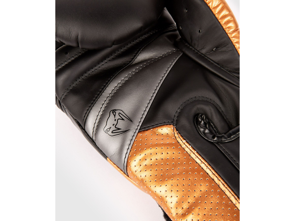 Рукавички тренувальні VENUM Elite Evo Boxing Gloves