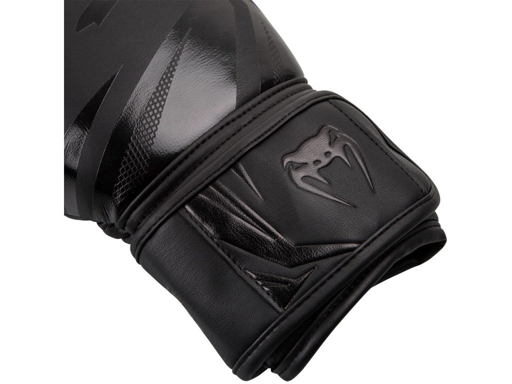 Тренувальні рукавички VENUM Challenger 3.0 Boxing Gloves