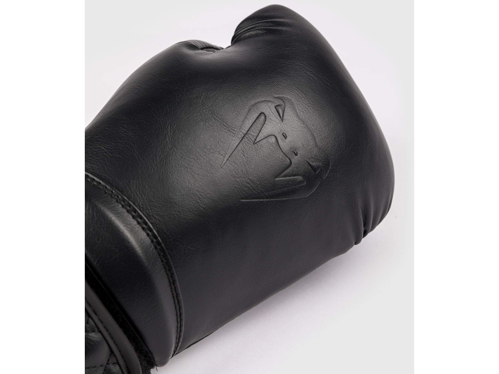 Рукавички боксерські VENUM Impact Classic Boxing Gloves