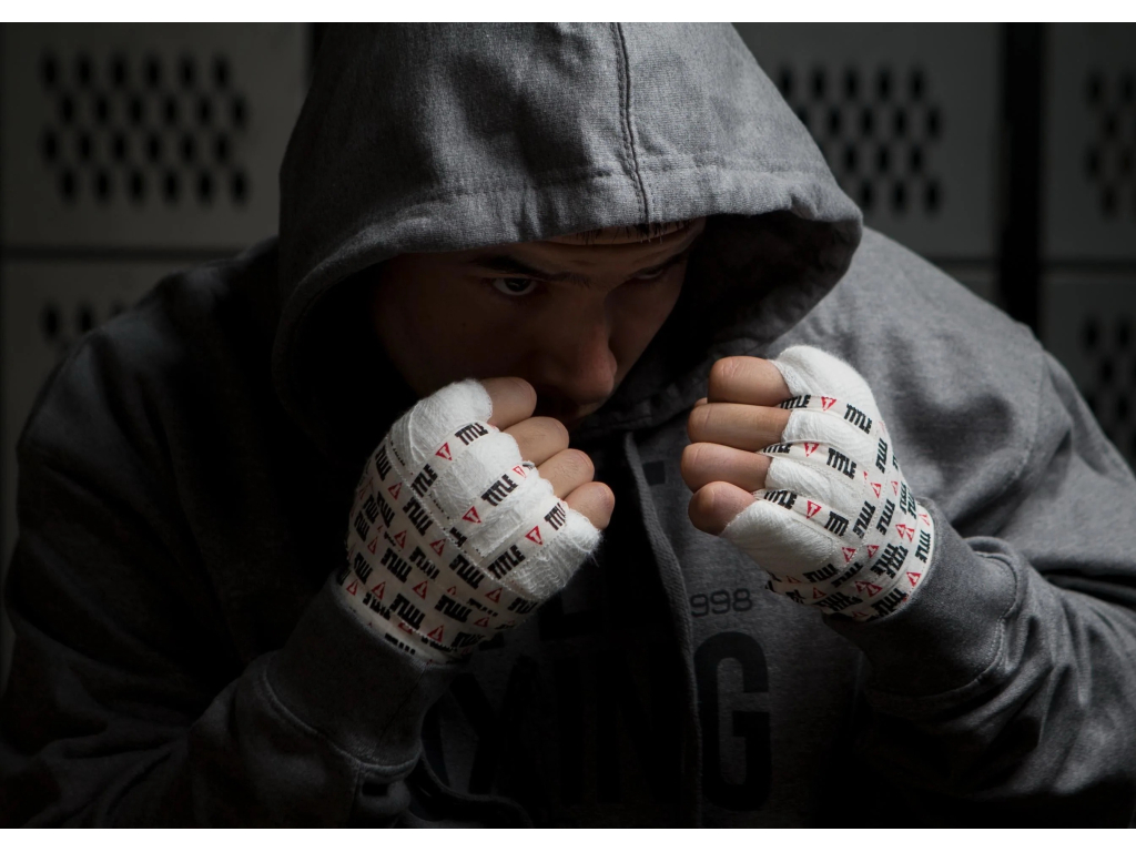 Тейпи (лейкопластир для тейпування) TITLE Boxing Premier Tape