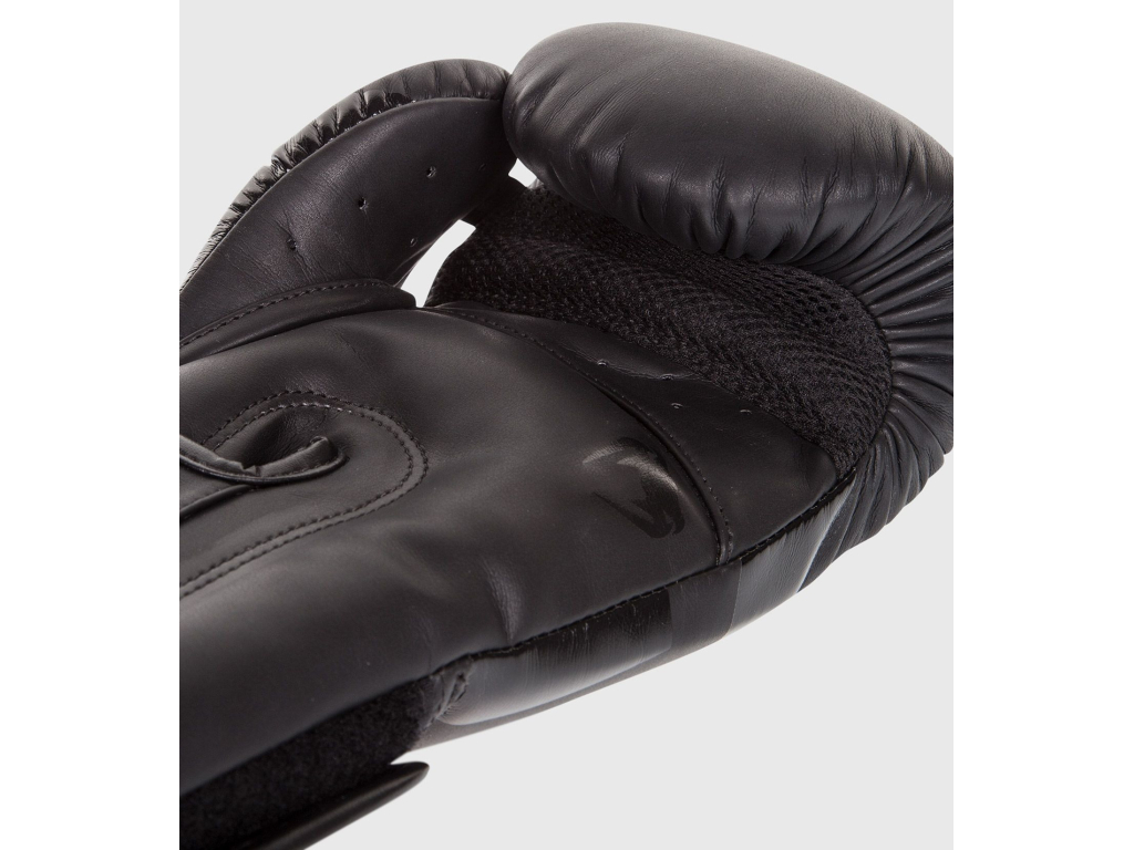 Боксерські рукавички VENUM Elite Boxing Gloves