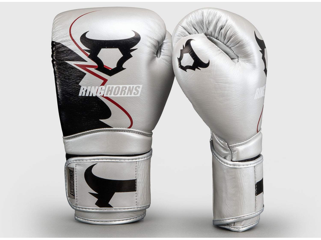Рукавички тренувальні RINGHORNS Charger by Venum Boxing Gloves