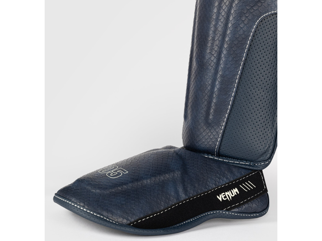 Захист ніг VENUM Impact Evo Scales Shinguards