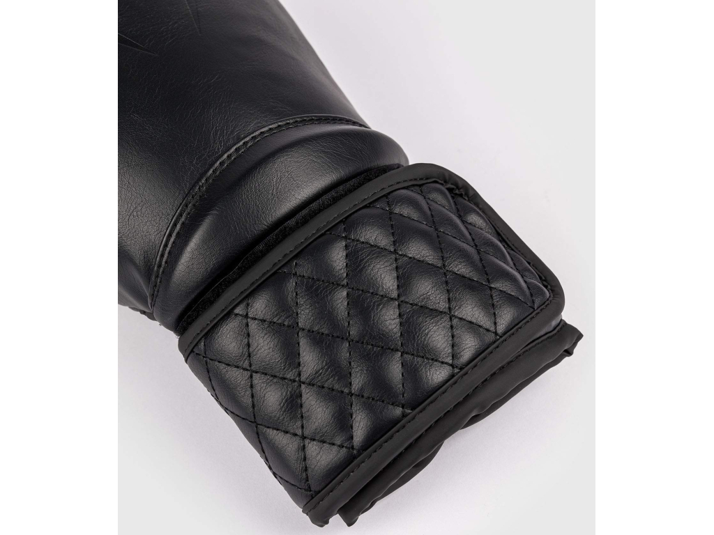 Рукавички боксерські VENUM Impact Classic Boxing Gloves