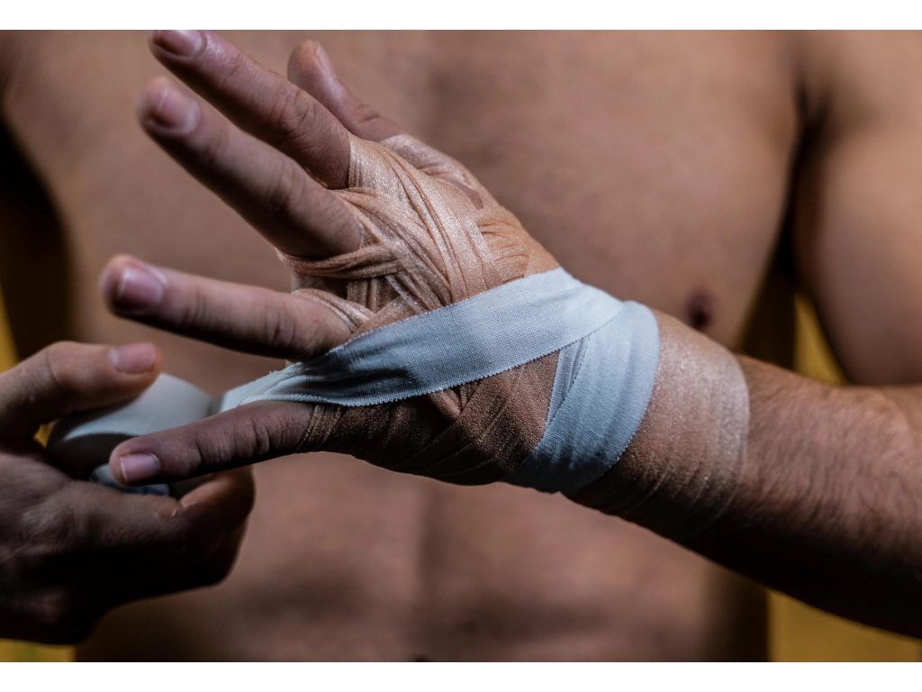 Тейпи (лейкопластир для тейпування) TITLE Boxing Made in the USA 1 Tape