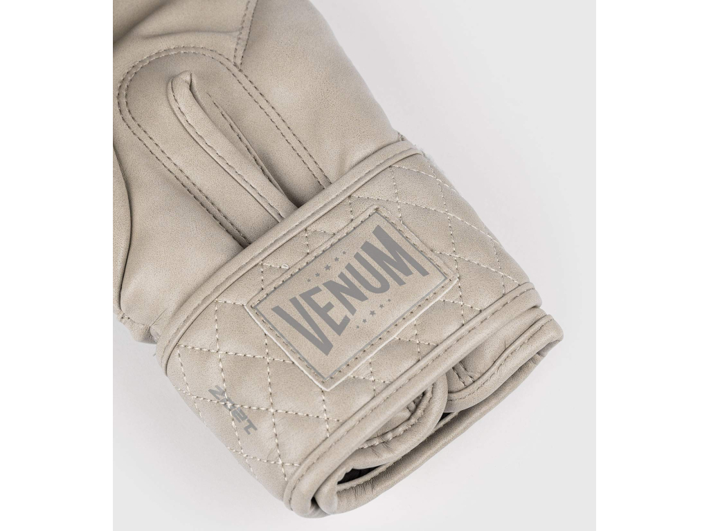 Рукавички боксерські VENUM Impact Classic Boxing Gloves