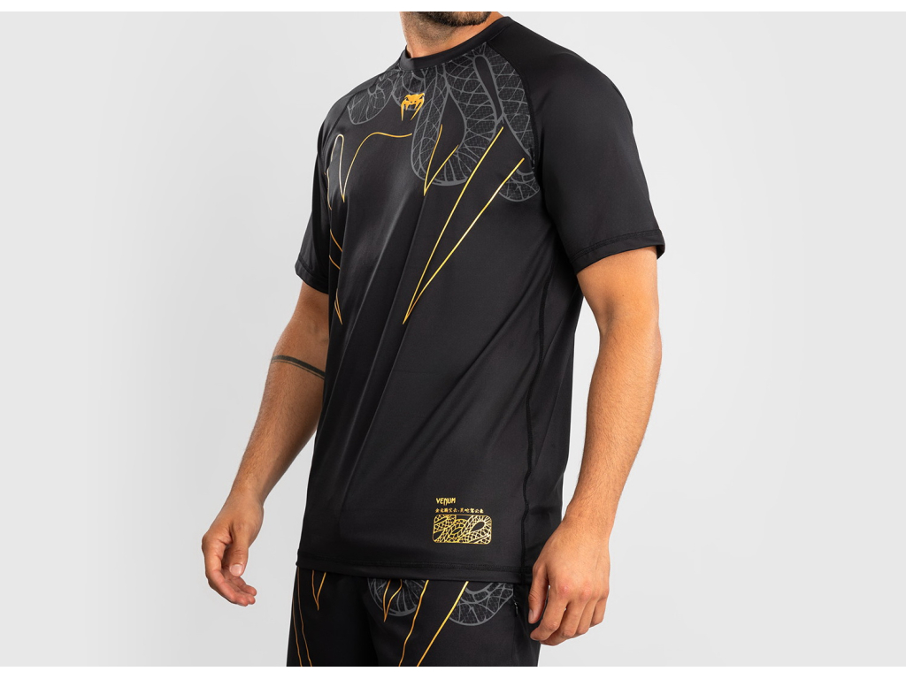 Футболка VENUM Serpenti Dry-Tech
