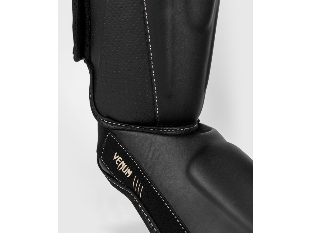 Захист ніг VENUM Impact Evo Shinguards